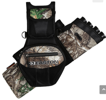 Load image into Gallery viewer, Flipside 4-Tube Hip Quiver - Realtree Edge
